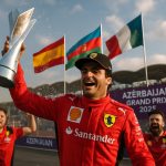 revivez les moments forts du grand prix d'azerbaïdjan 2025 avec carlos sainz, qui célèbre un podium mémorable, le plus grand succès de sa carrière jusqu'à présent.