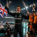 découvrez le grand prix de singapour 2025 avec la victoire éclatante de george russell et mercedes, tandis que mclaren remporte le titre de champion des constructeurs dans une course mémorable.