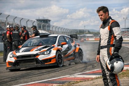 hankook reconnaît une performance « en deçà des attentes » après les critiques d'ogier, mettant en lumière les défis rencontrés lors de la compétition.