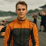 découvrez l'interview d'oscar piastri qui revient sur une course décevante mais se dit fier d'avoir contribué au triomphe de son équipe dans ce nouveau sacre.