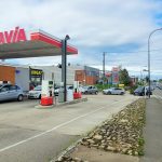 découvrez les défis et perspectives futurs des stations-service face aux évolutions énergétiques et technologiques.