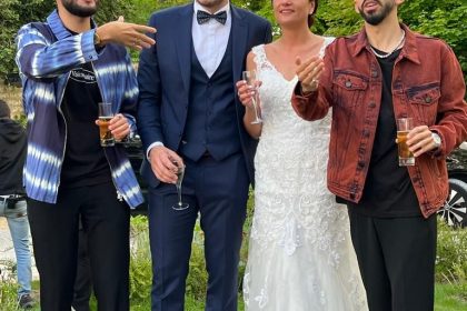 découvrez comment bigflo & oli transforment la ds n°4 en véritable star de leur dernier clip, alliant nostalgie et modernité dans une mise en scène unique.