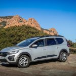 découvrez la dacia jogger gpl 5 places, une option économique et écologique qui allie confort et praticité pour toute la famille. est-ce le choix idéal pour vous ?