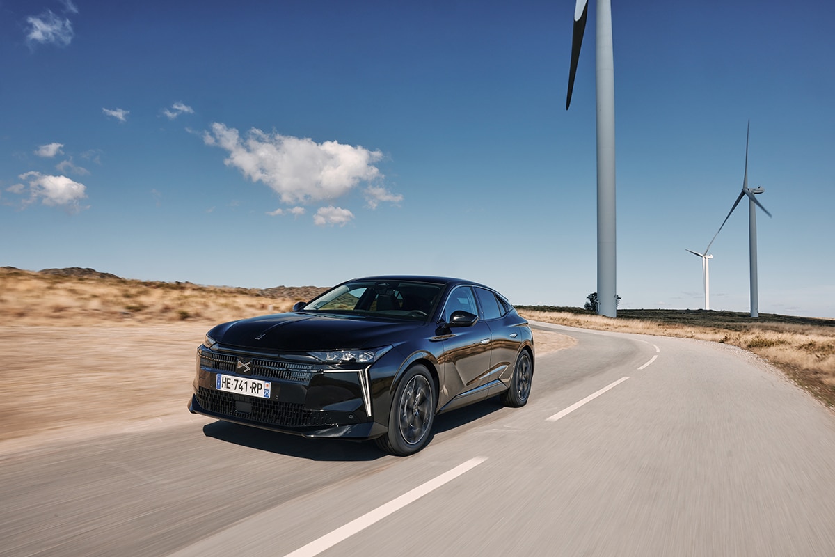 découvrez en exclusivité l'essai de la nouvelle ds 4 électrique 2025, alliant design élégant et performance innovante pour une expérience de conduite unique.