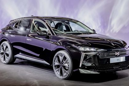 découvrez en avant-première l'essai exclusif de la nouvelle ds 4 électrique 2025, alliant innovation, performance et design élégant.