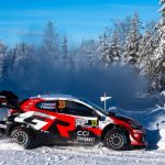 suivez la victoire impressionnante de evans qui domine katsuta lors du rallye de suède, un affrontement palpitant sur la neige.