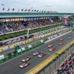 découvrez la ferrari jaune championne des 24 heures du mans, une icône de performance et de vitesse dans la course d'endurance légendaire.