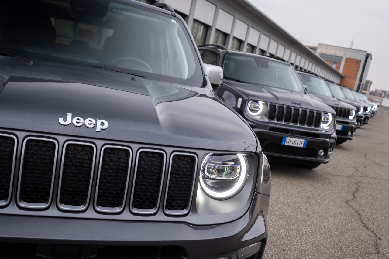 découvrez comment les nouvelles normes européennes marquent la fin de l'ère de la jeep authentique, impactant son design et ses performances emblématiques.