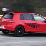 découvrez la golf gti spectaculaire : performance, design sportif et sensations fortes garanties pour les passionnés de conduite.