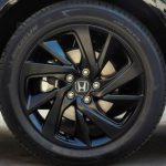 honda rappelle 700 000 véhicules en raison d'un défaut de serrage des roues, garantissant ainsi la sécurité des conducteurs et des passagers.