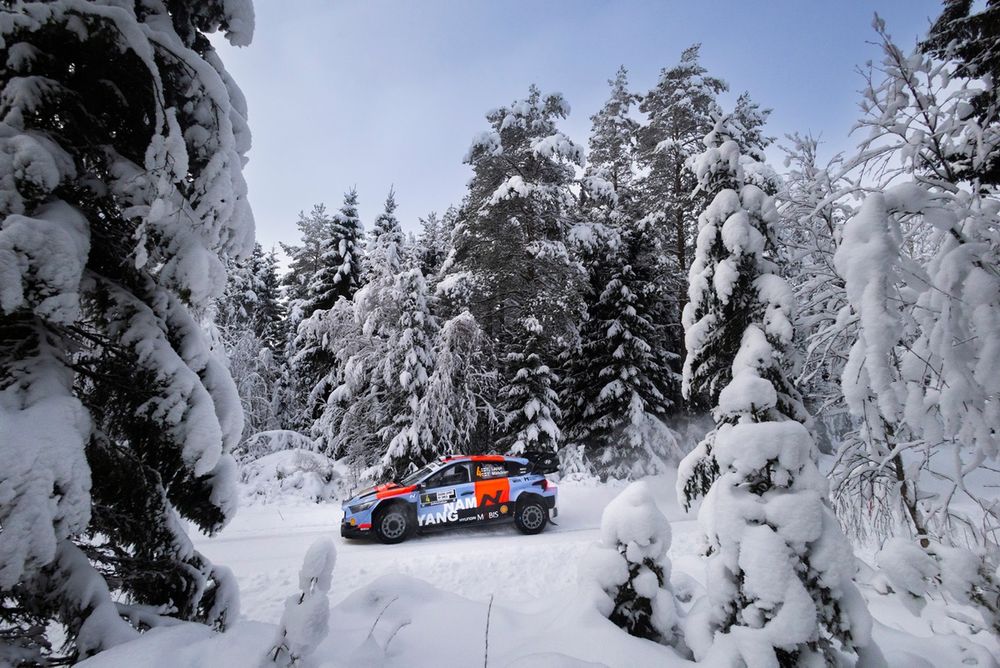 Le geste surprenant de Lappi envers Fourmaux : « Ces points, je n’en ai pas besoin » découvrez pourquoi lappi refuse les points chez fourmaux dans la dernière compétition automobile, avec une analyse détaillée des enjeux et des conséquences.