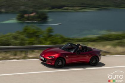 découvrez pourquoi la mazda mx-5 fait l'objet d'un rappel en raison d'une fuite de carburant, les risques associés et les mesures prises pour assurer votre sécurité.