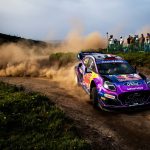 ogier fait son grand retour au safari rally, prêt à relever de nouveaux défis et à enflammer la compétition.