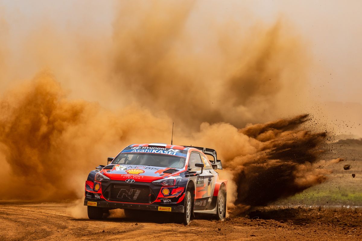 découvrez le retour d'ogier au safari rally, une étape incontournable du championnat du monde des rallyes, pleine de défis et d'aventures.