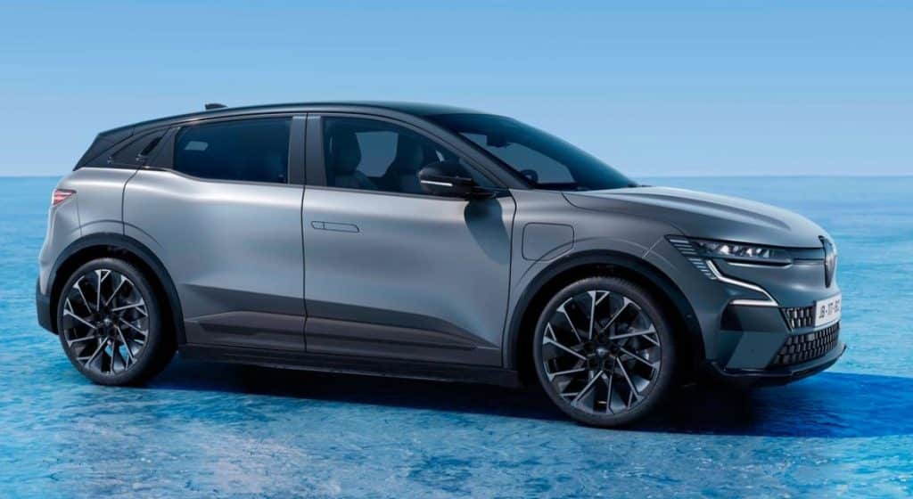 découvrez la renault mégane alliant design moderne et recharge ultra-rapide pour une expérience de conduite innovante et performante.