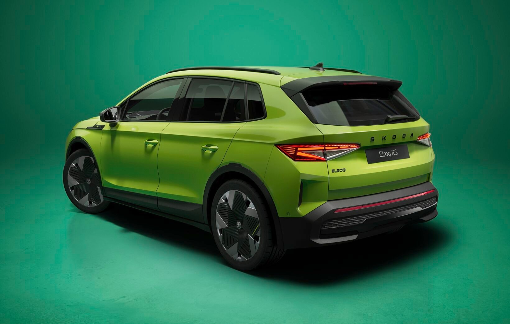 découvrez la skoda elroq rs 2025, un suv électrique performant alliant design moderne, technologie avancée et une conduite dynamique pour une expérience électrisante.