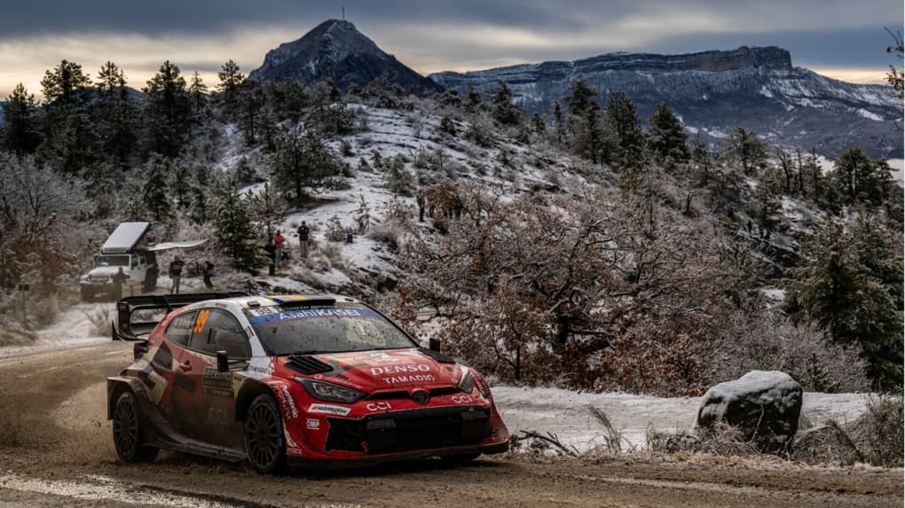 solberg brille lors de la compétition tandis que hyundai connaît un recul, offrant un aperçu des performances contrastées des équipes.
