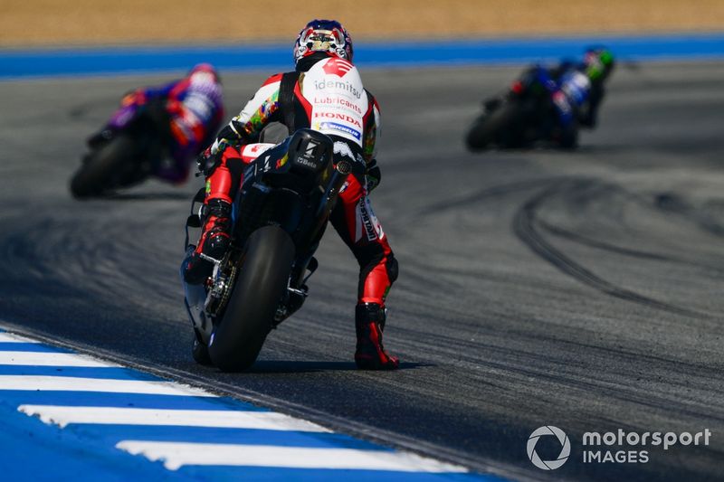 suivez le test buriram j2 avec márquez en tête et yamaha rencontrant des difficultés lors des essais.
