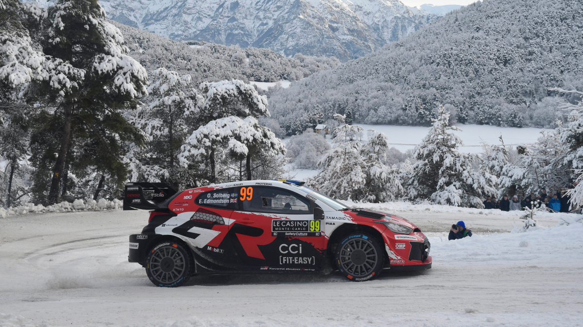 suivez les classements officiels du rallye de suède 2026 du wrc, avec les performances des pilotes et les résultats en temps réel.