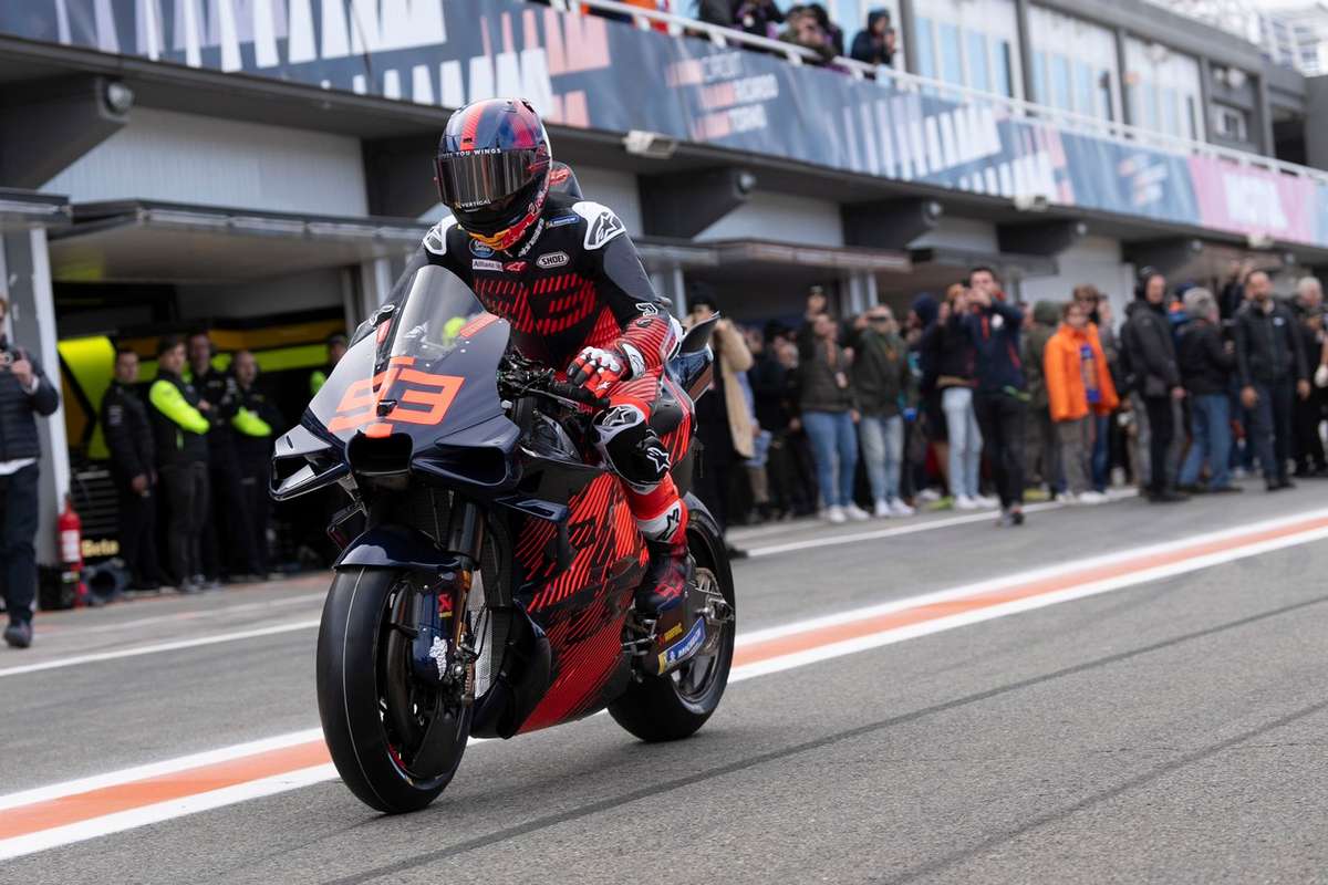Álex Márquez déstabilisé par une Ducati au comportement frontal inhabituel découvrez comment álex márquez a été déstabilisé par une ducati inhabituelle lors de sa dernière course, dévoilant les défis rencontrés par le pilote face à cette machine atypique.