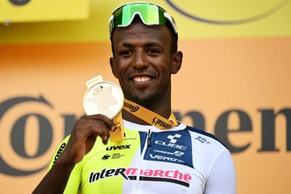 découvrez la victoire historique de bezzecchi, un moment mémorable qui marque une étape importante dans sa carrière.