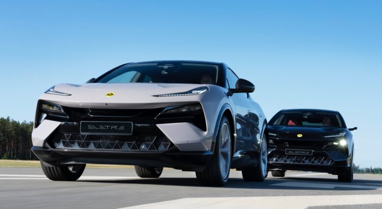 découvrez notre première prise en main du lotus eletre, un suv hybride rechargeable alliant performance, technologie avancée et design innovant.