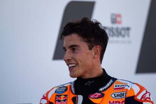Marc Márquez progresse à son propre tempo, encore éloigné de ses sensations de 2025 suivez les progrès lents mais constants de marc márquez dans sa préparation et ses performances récentes.
