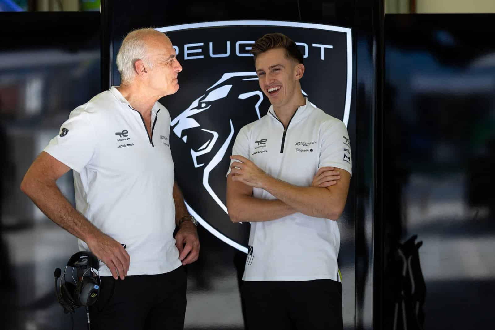 découvrez comment pourchaire retrouve stabilité et performance grâce à son partenariat avec peugeot, renforçant son parcours en compétition automobile.