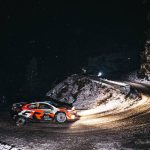 solberg prend l'avantage en devançant evans et ogier dans une course palpitante.