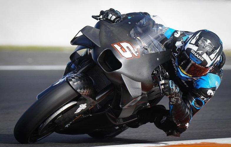 johann zarco analyse en détail pour optimiser les performances de sa moto honda et viser de meilleurs résultats en course.