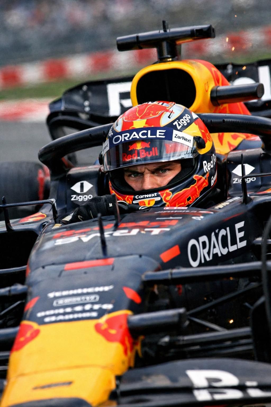 découvrez le sport automobile qui fait trembler max verstappen de peur, révélant les risques intenses et les défis qui le poussent dans ses retranchements.