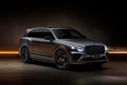 découvrez pourquoi la bentley bentayga 2028 choisit de renoncer à l’électrique, explorant ses alternatives et les raisons derrière cette décision audacieuse dans le monde automobile.