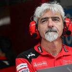 dall'igna lance un appel vibrant pour un réveil immédiat chez ducati, soulignant l'importance de se ressaisir et de retrouver la compétitivité en compétition.