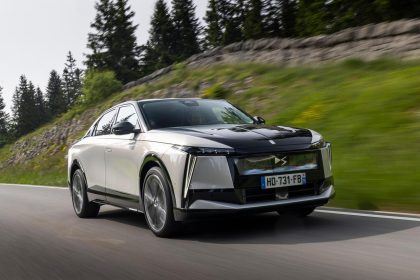 découvrez la renaissance de la ds 3, une voiture qui allie design élégant, technologies innovantes et performances dynamiques pour une expérience de conduite unique.