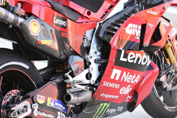 ducati dévoile la nouvelle motogp 2027 lors de l'événement de misano, alliant innovation et performance sur la piste.