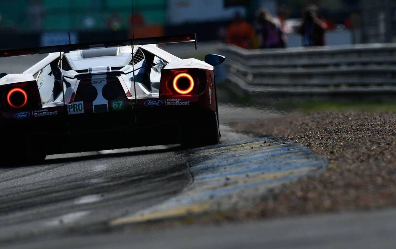 Ford tient le rythme pour son entrée tant attendue en catégorie Hypercar découvrez comment ford maintient son engagement et sa performance dans la catégorie hypercar, repoussant les limites de la technologie et de la vitesse.