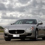 découvrez l'histoire fascinante de maserati, célébrant 100 ans d'élégance, d'innovation et de performance automobile exceptionnelle.