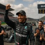 Grand Prix de Grande-Bretagne 2026 : Hamilton signe la pole du sprint, retour sur la première journée et aperçu complet du programme du week-end revivez la première journée du grand prix de grande-bretagne 2026 avec hamilton en pole du sprint. découvrez un aperçu complet du programme du week-end et les moments forts de la course.