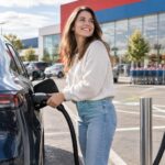 e.leclerc réduit le prix de la recharge électrique à 0,17 €/kwh, un tarif inférieur au coût moyen de la recharge à domicile.