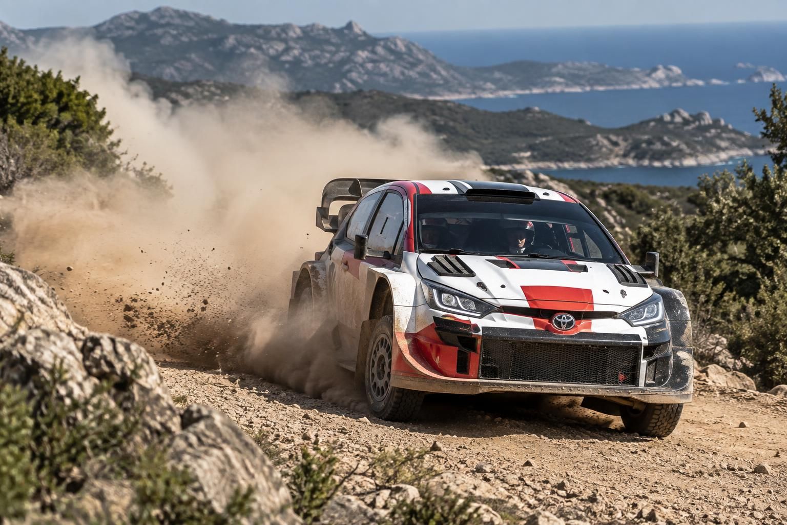 au terme d’un final complètement fou, une erreur de solberg permet à elfyn evans de décrocher le titre mondial.